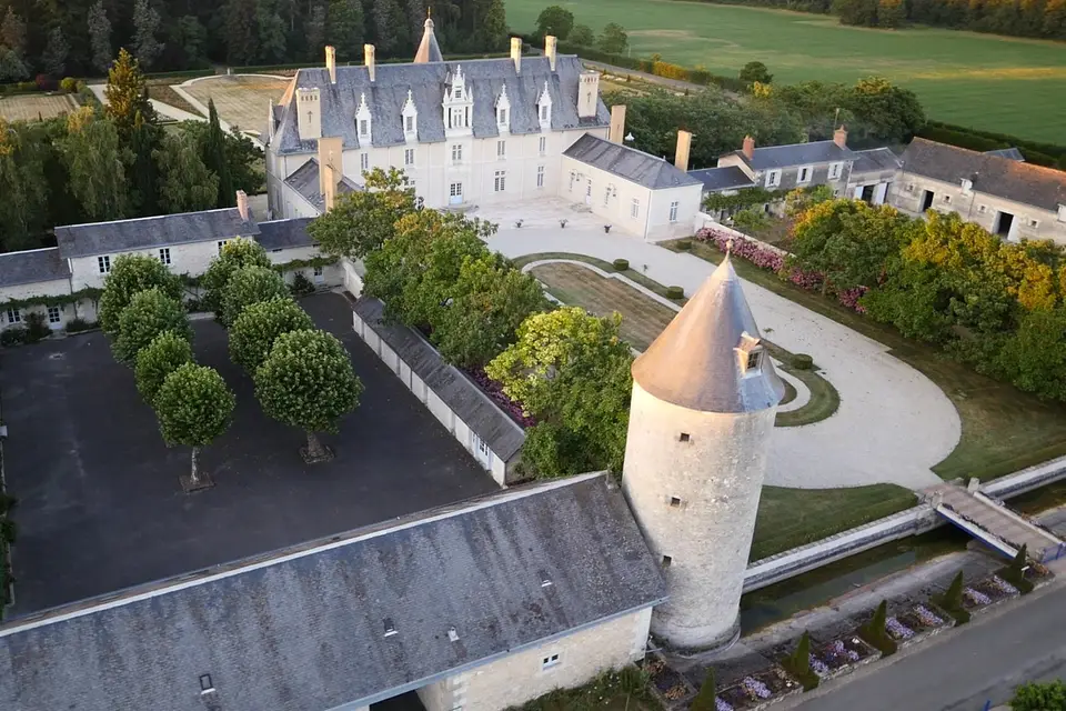 Château de Longue Plaine — photo 2