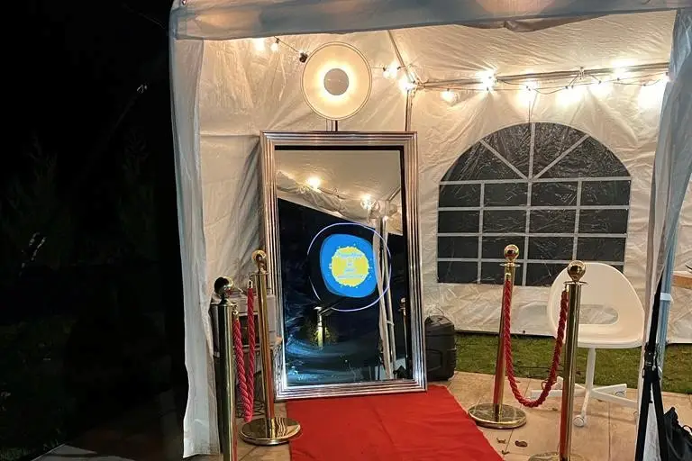 My Crazy Events - Photobooth mirrorbooth — photo 1