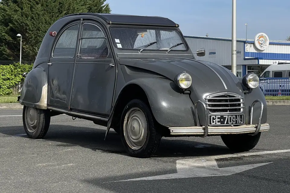 Cyprien Pommier 2 CV — photo 6