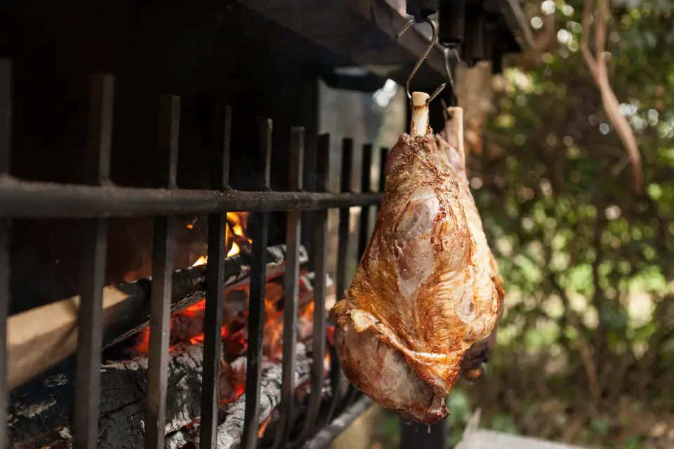 Chaud Dedans — photo 1