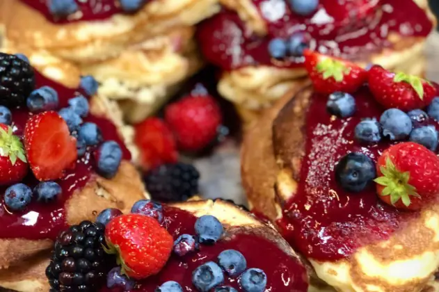 Kitchen Street — photo 3