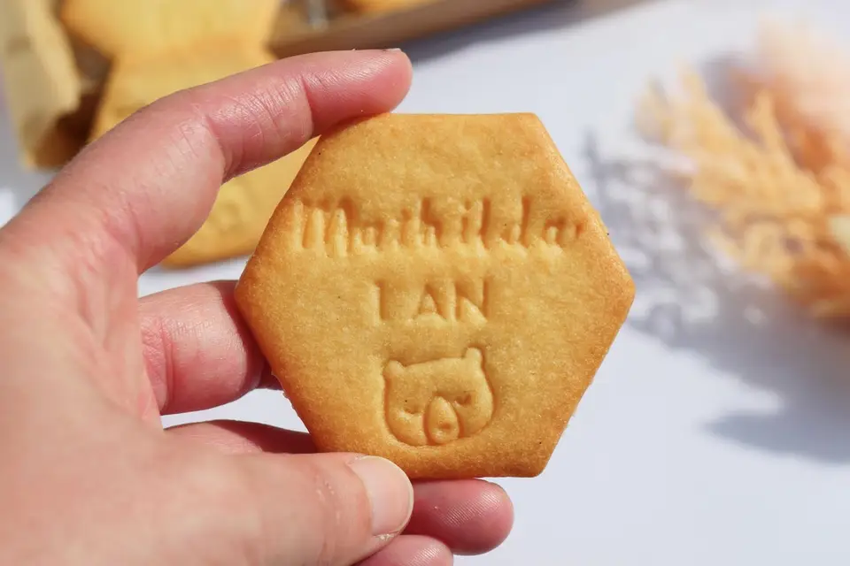 Super Beescuits — photo 6