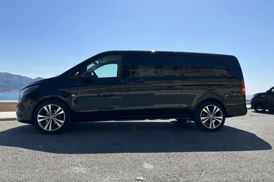 Massilia Cab — photo 4