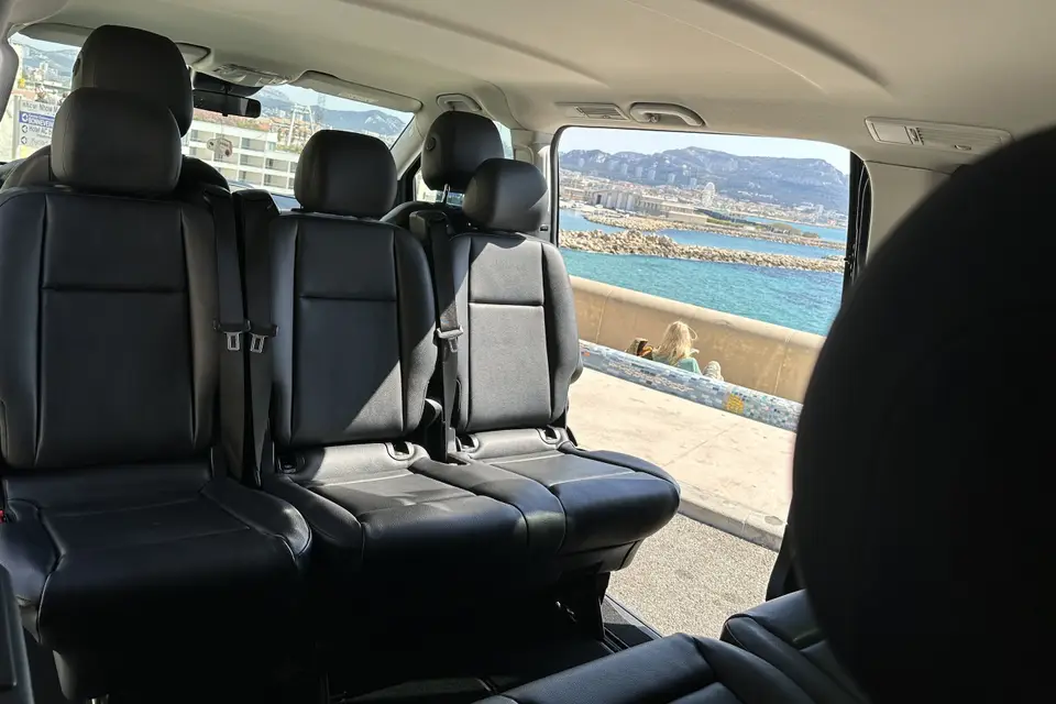 Massilia Cab — photo 3