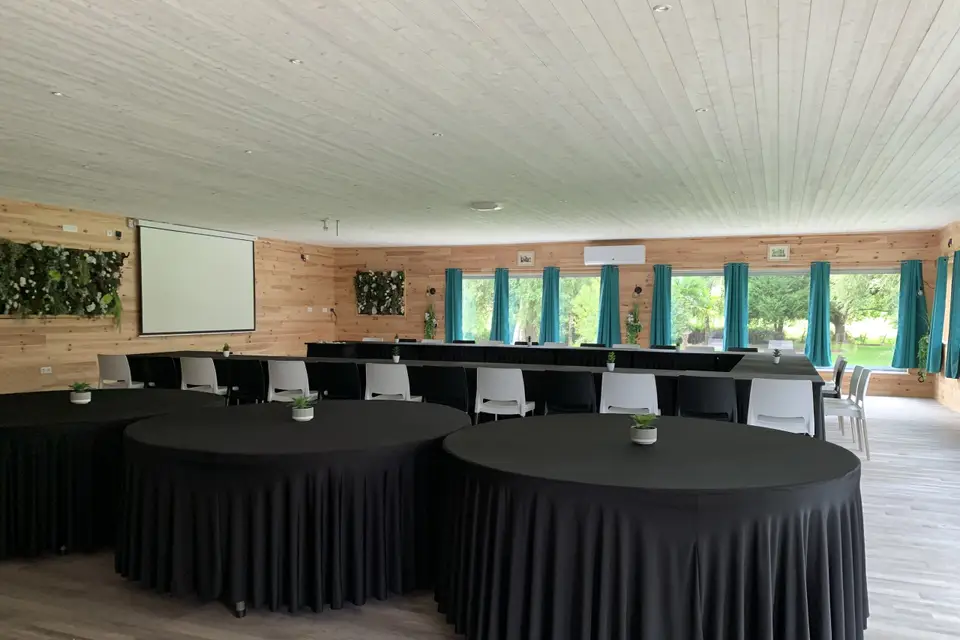 Domaine de Roullet — photo 7