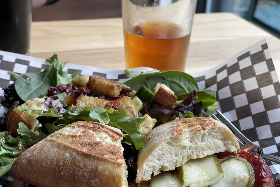 Daily French B — photo 6