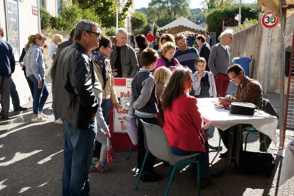 La Caricature — photo 2