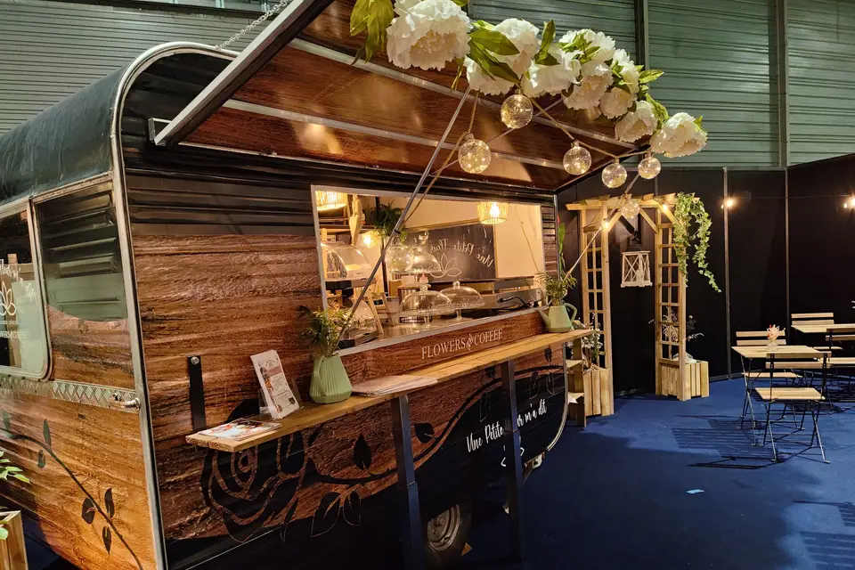 Une Petite Fleur M’a Dit — photo 1