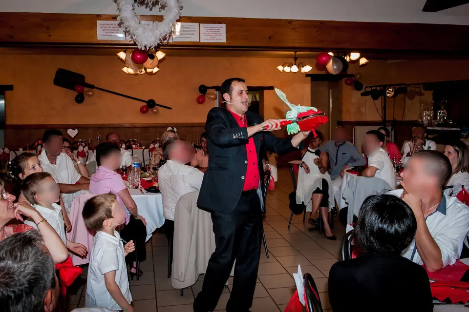 Benoit l'Animateur Magicien