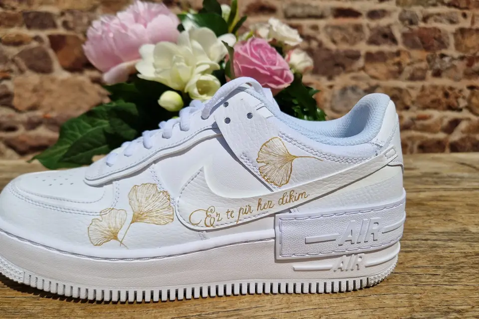 Lorewin Custom — photo 2