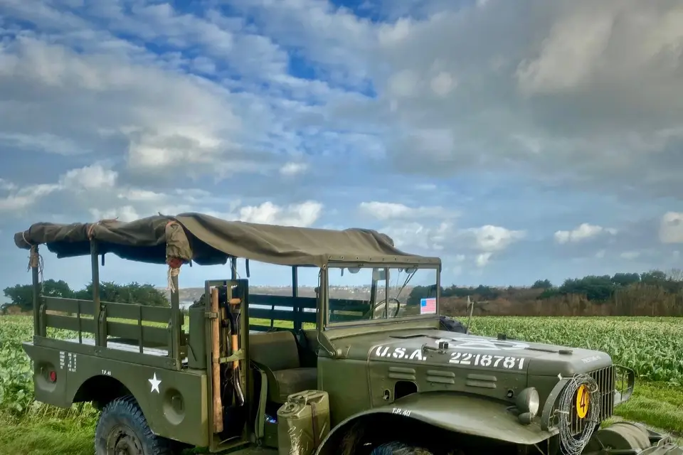 Car Classic Driving — photo 6