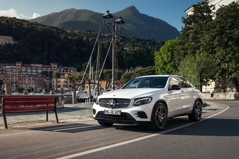 Mercedes-Benz Rent Chartres — photo 3