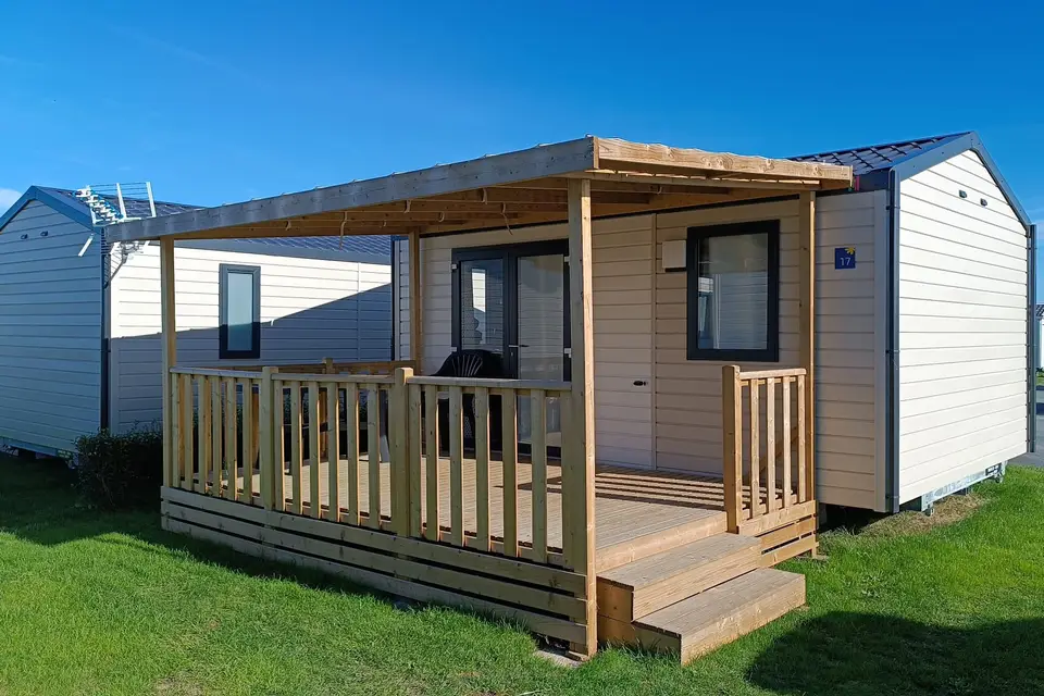 Flower Camping Omaha Beach — photo 7