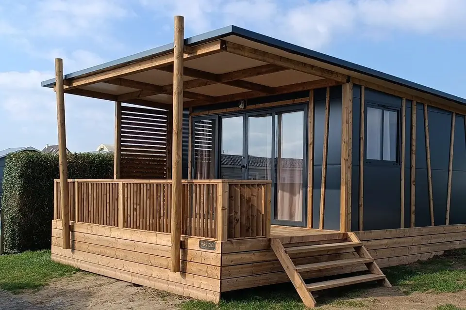 Flower Camping Omaha Beach — photo 8