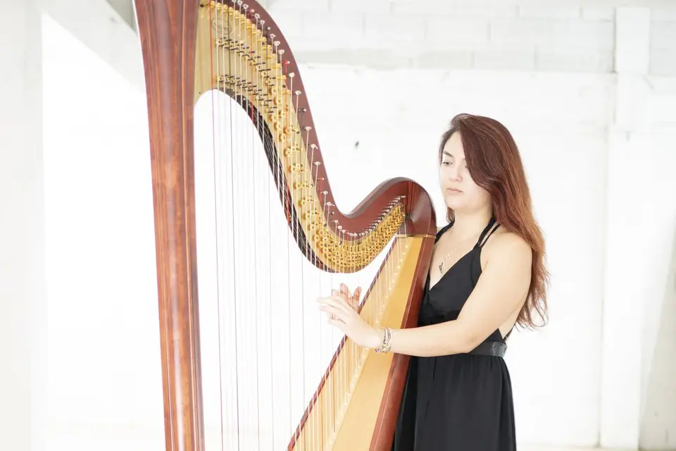 Julie Roggia — photo 7