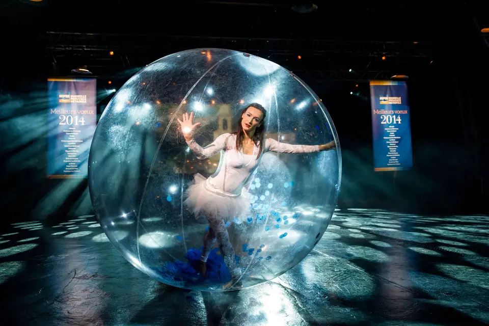 Aerial Adel — photo 2