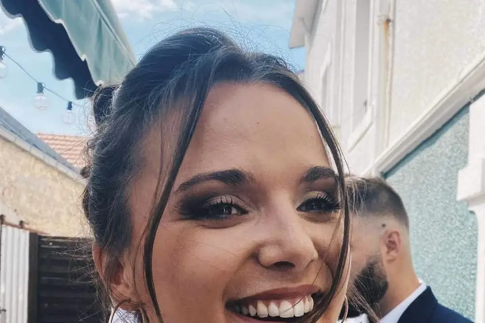 Mamasan Make Up & Nail Artist — photo 5