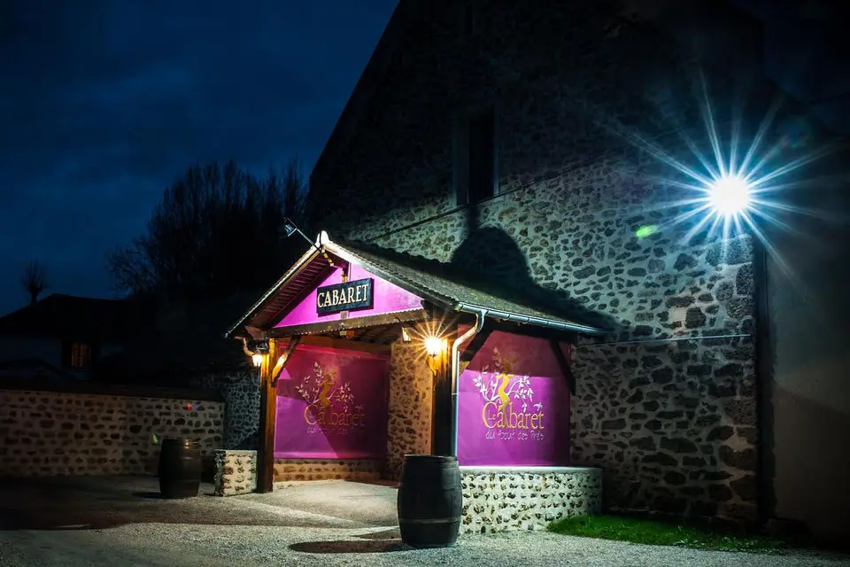 Le Cabaret du Bout des Près — photo 3