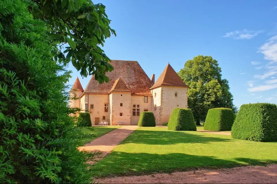 Château de la Rivière