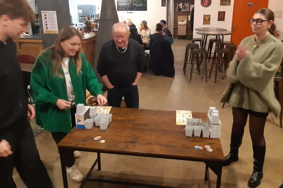 Des Rires et des Jeux — photo 1