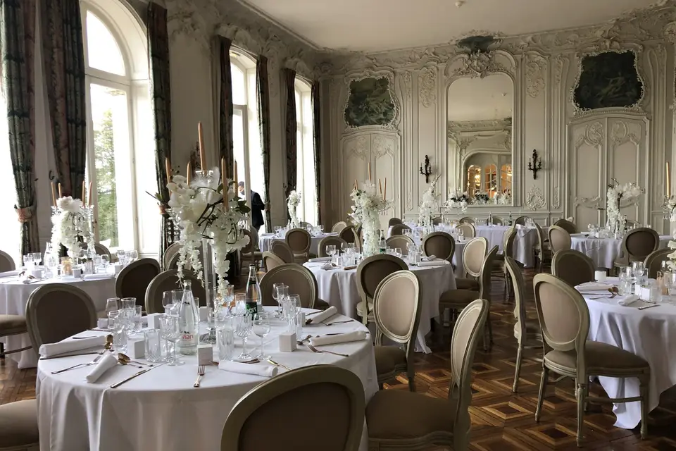 Autour d'un Buffet — photo 6