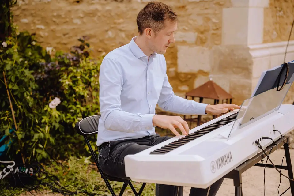 My French Pianist — photo 4