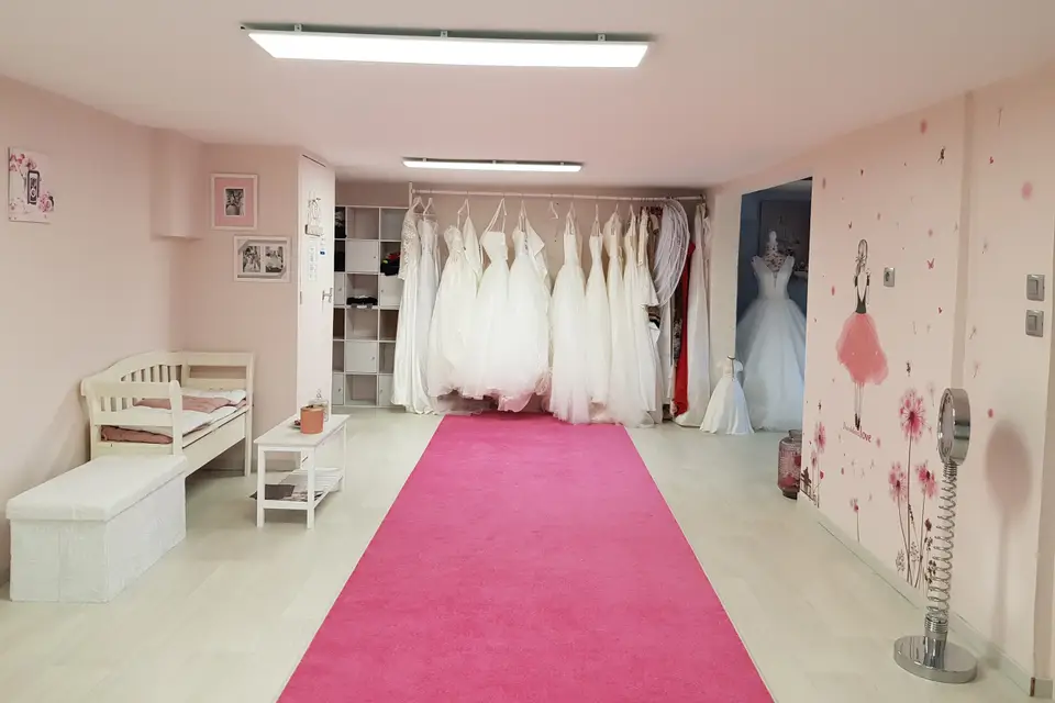 Angèle & Elles — photo 2