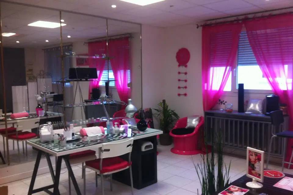 L Beauty Bar — photo 4
