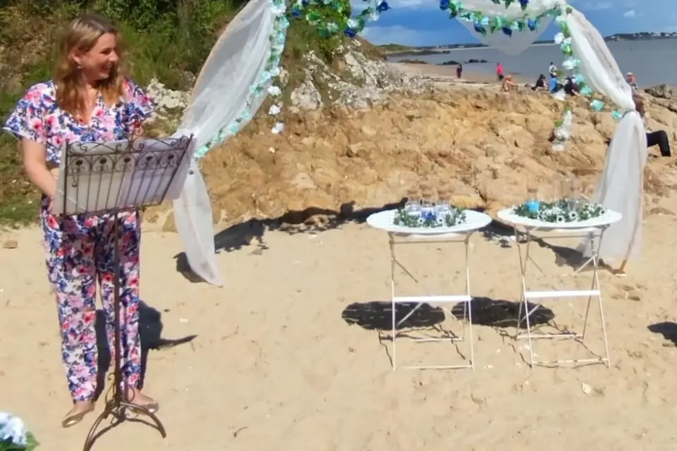 Feel the Mood — photo 2