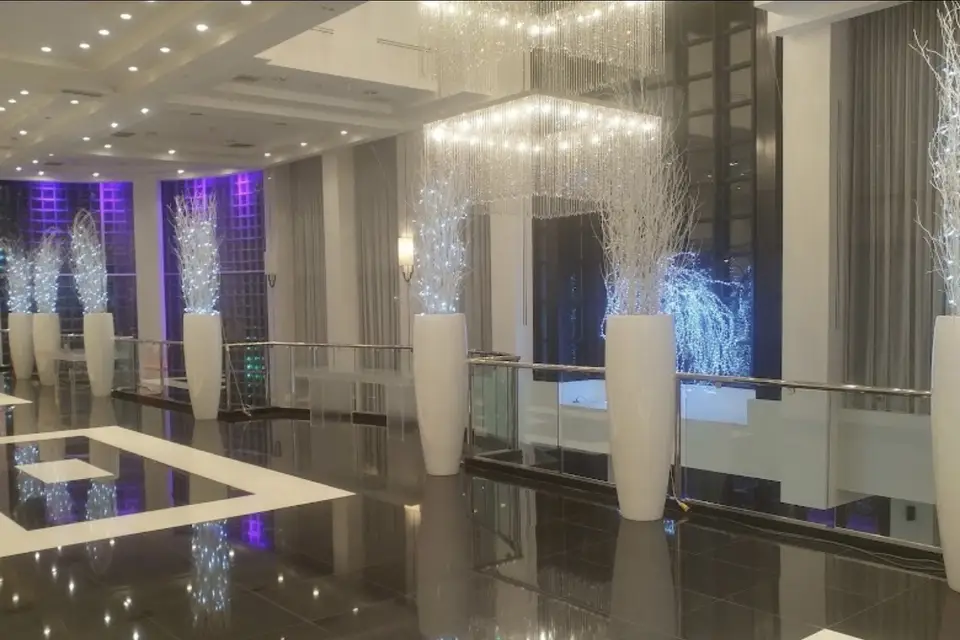 Les Salons Nouveaux — photo 2