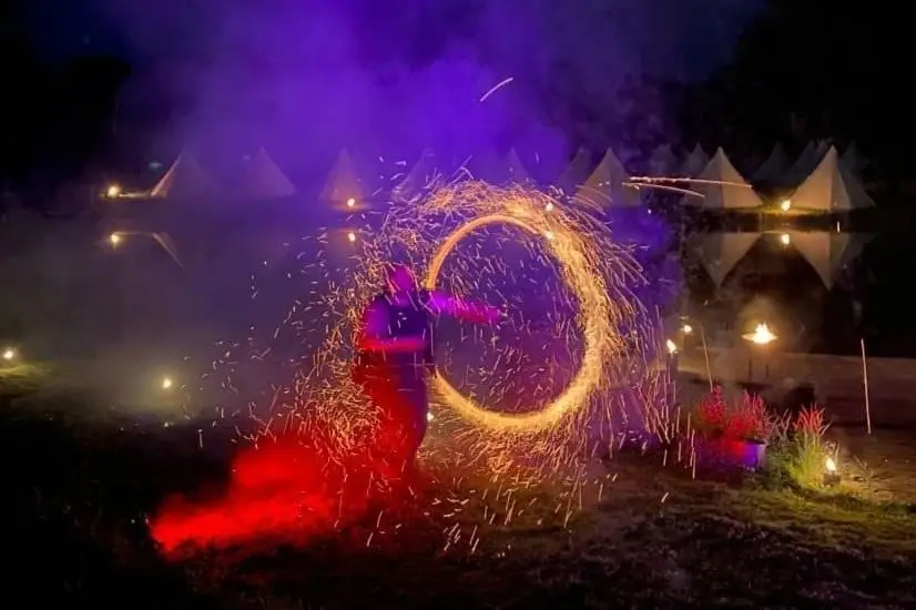 Etoiles et Toiles - Hébergement en Tipi — photo 6