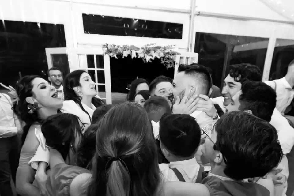 Wed' Dance — photo 1