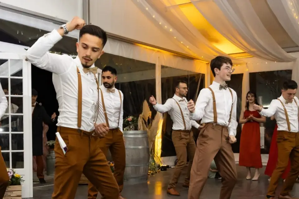 Wed' Dance — photo 4