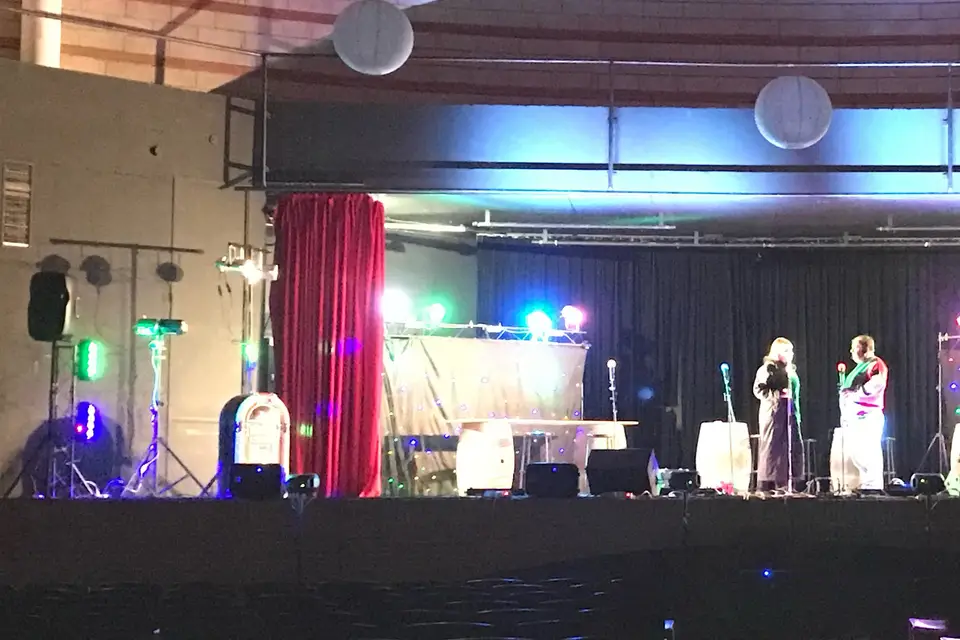 Country Cousins — photo 6