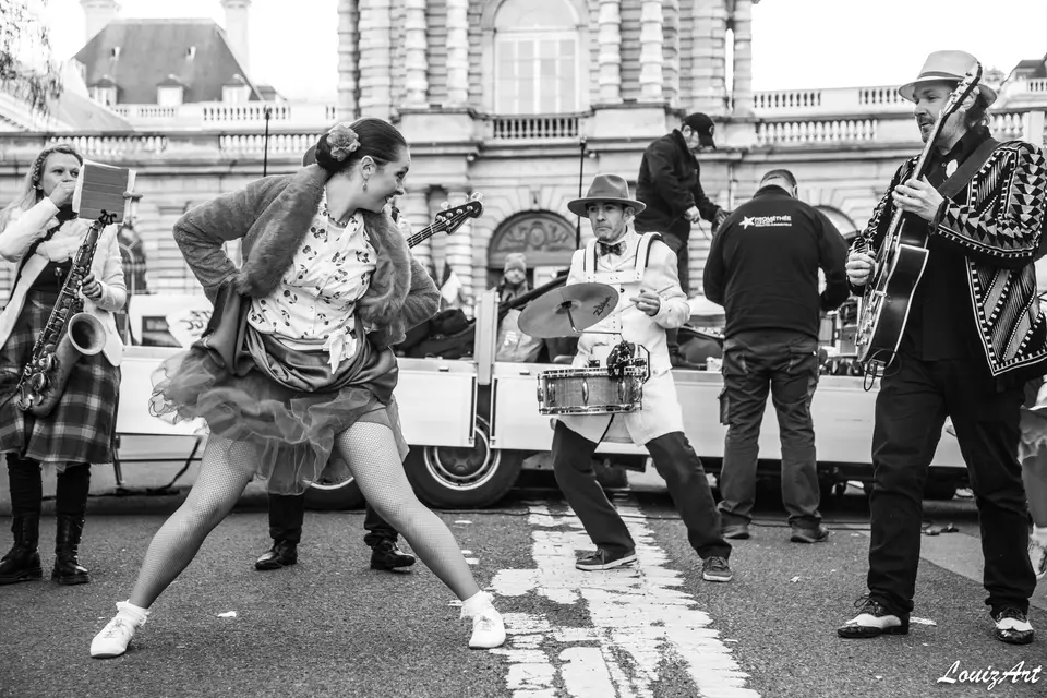 Streetside — photo 6