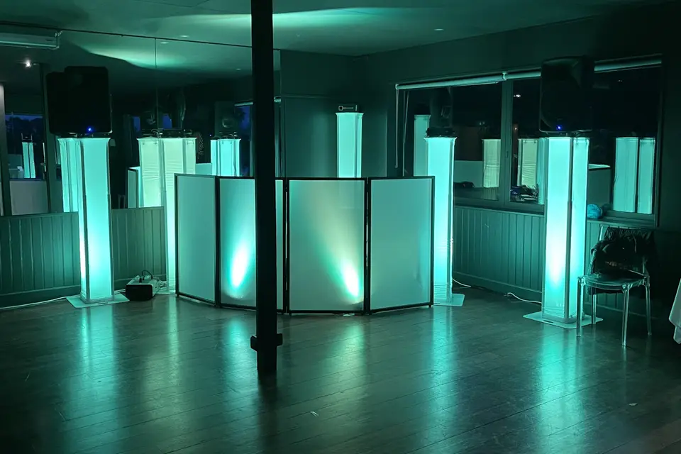 Must Even't — photo 2