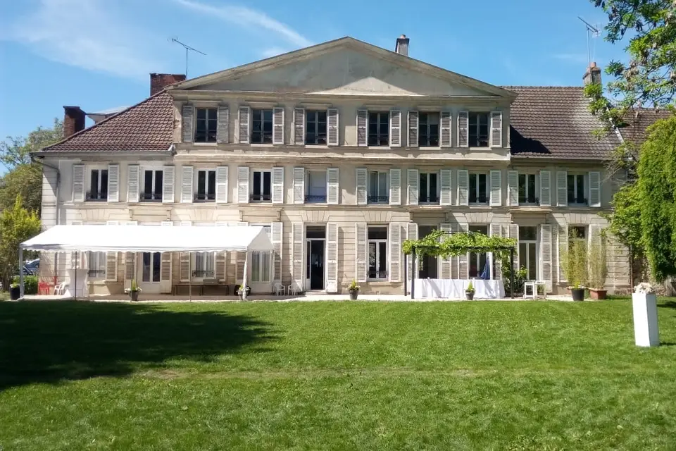 Le Castel du Prieuré — photo 1