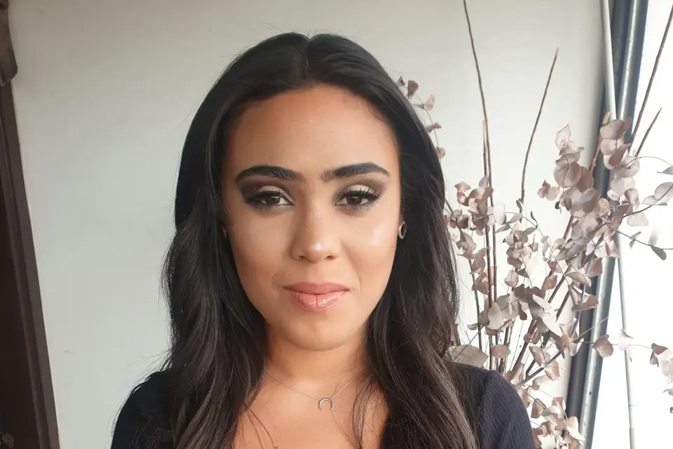 Glow by Lyna — photo 4