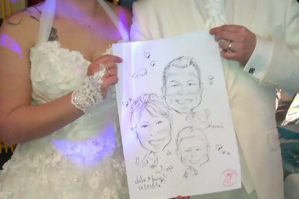 Mademoiselle Zouzou - Caricaturiste — photo 3