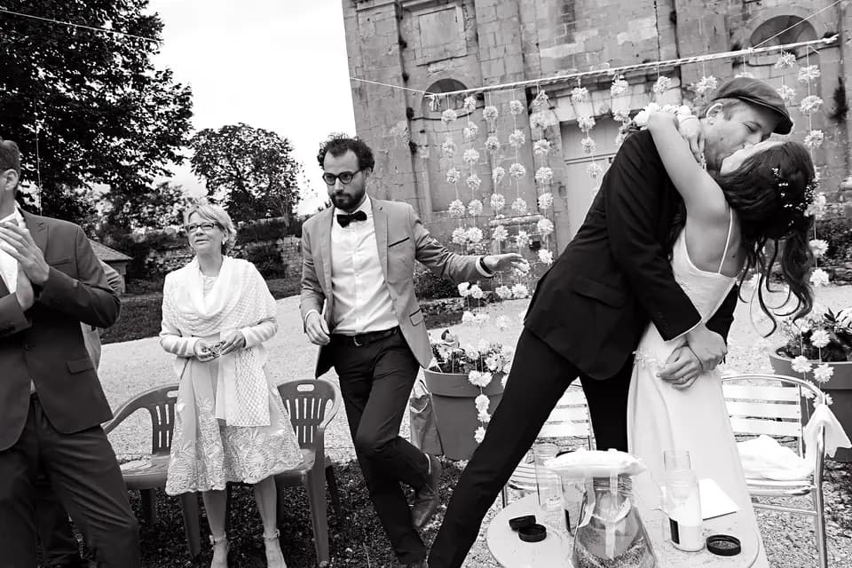 Pom Photography — photo 2