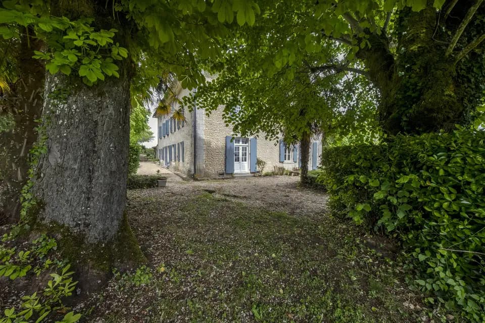 Domaine de L'Anglade — photo 1