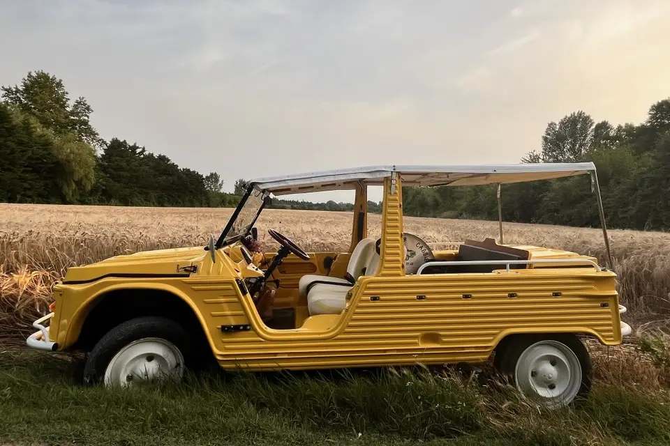 Méhari Provence Aventure