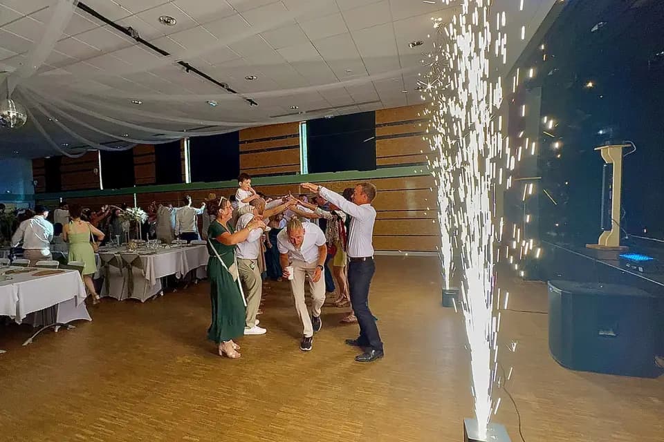 DJ Hok's — photo 3