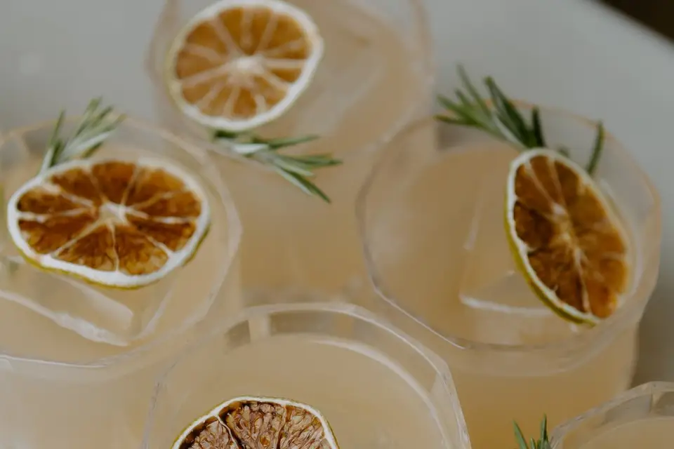 Tommy's Fizz Cocktails — photo 1