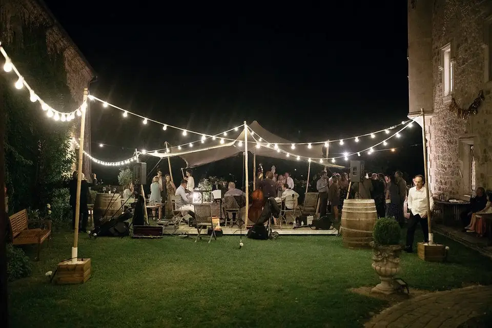 Wood Stock Réception — photo 5