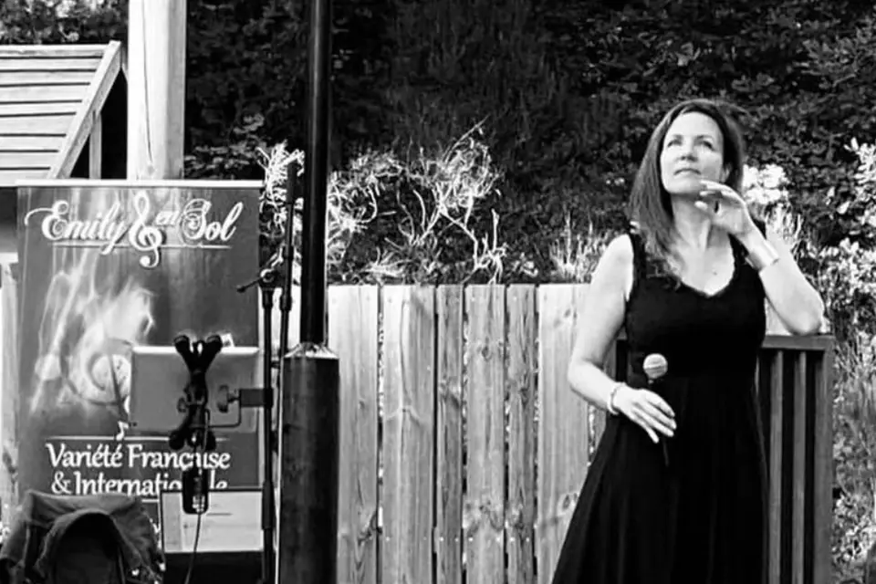 Emily en Sol — photo 6