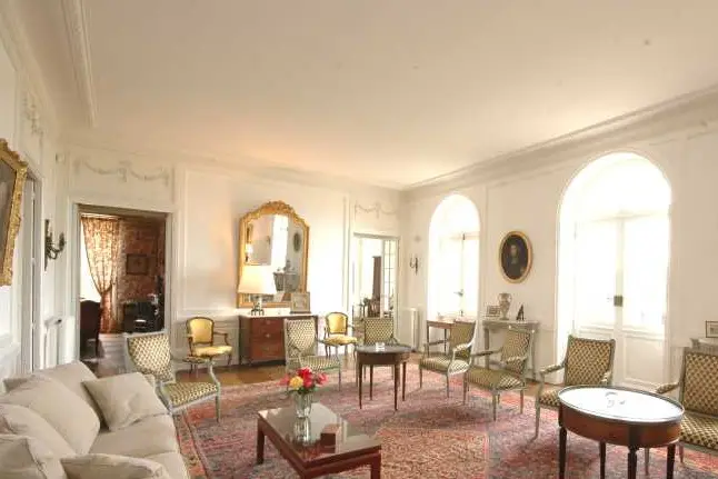 Château de Lacoste — photo 2