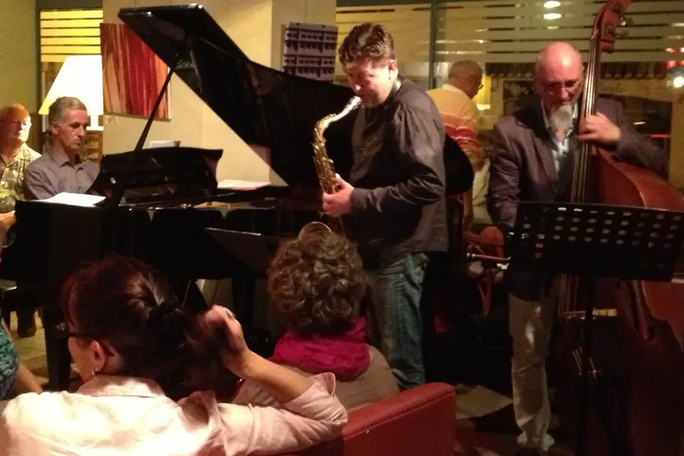 Jazz Evidence — photo 1