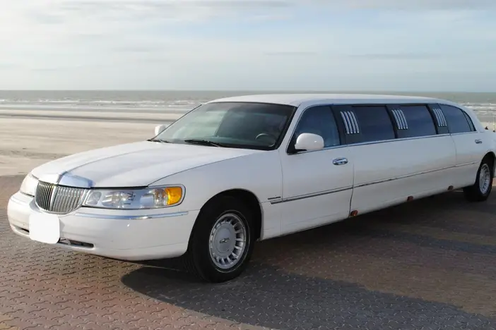 Chris-Limousine