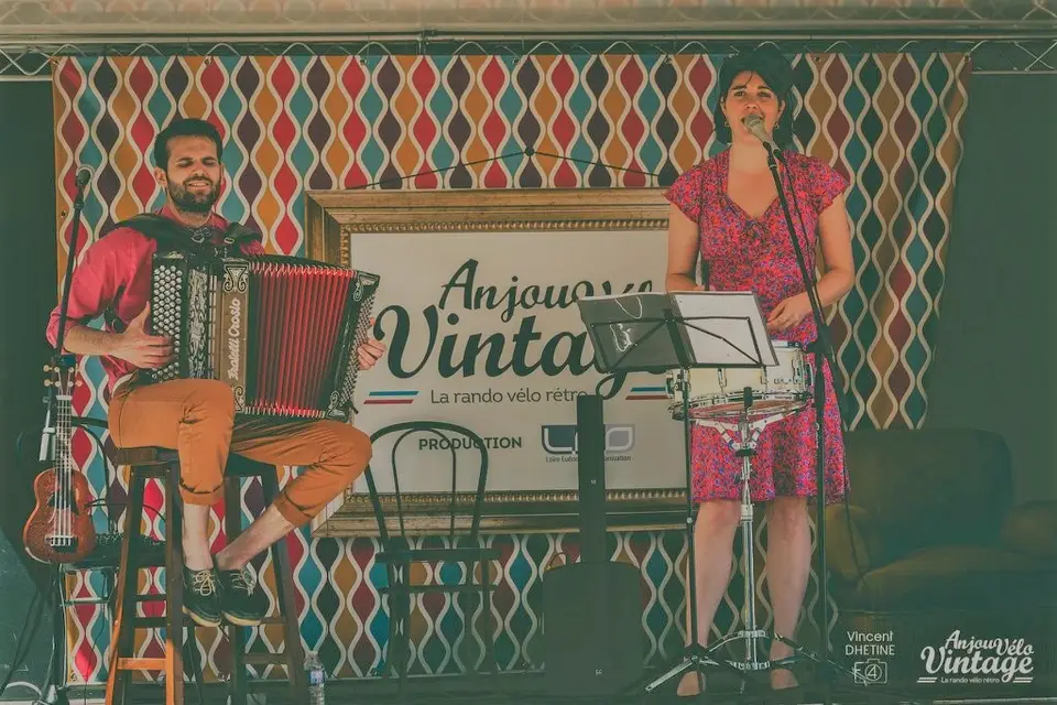 Les Amoureux du Dimanche — photo 1